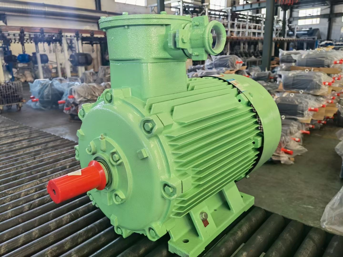 E42 worm gearbox with clutch Industrial Helical Automatic Transmission Gearbox Parallel Shaft Gearbox Heavy Duty motor